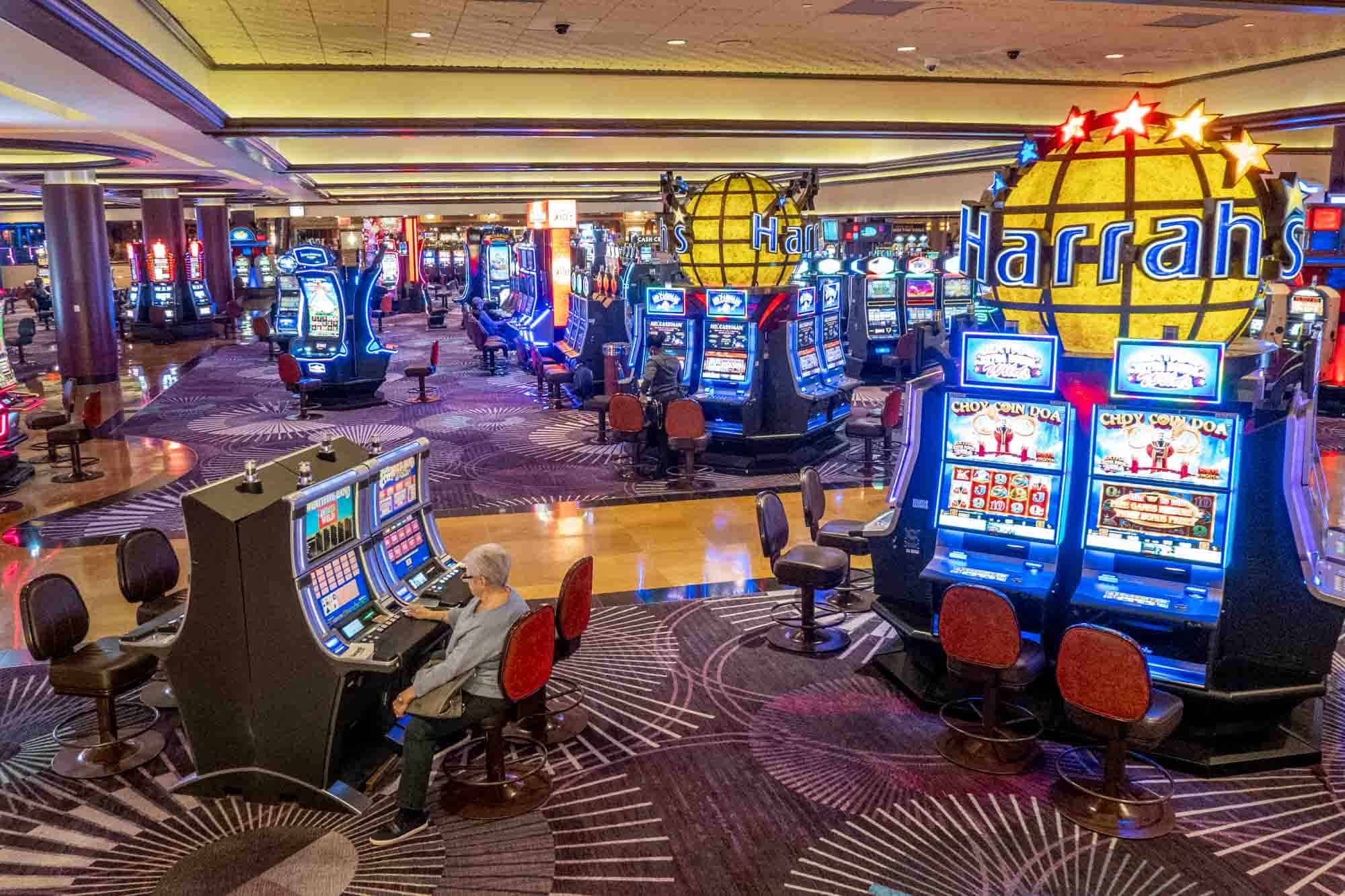 Slot Makinesi Algoritmaları ve Kazanma İpuçları