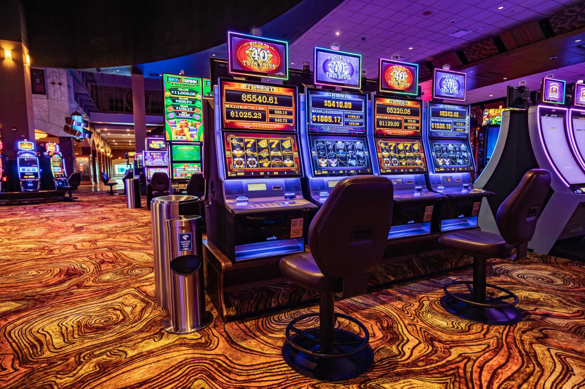 Slot Makinesi Stratejileri: Basit Kazanma Yolları